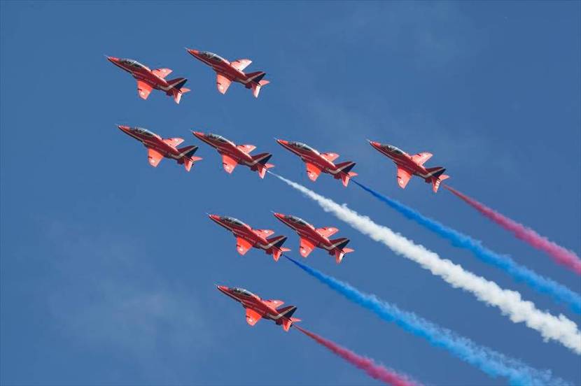 Spectaculaire luchtshow tijdens de Luchtmachtdagen 2014