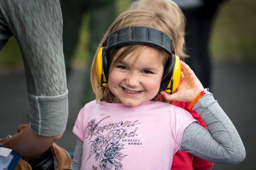 Jonge piloot in spe tijdens de Luchtmachtdagen 2014